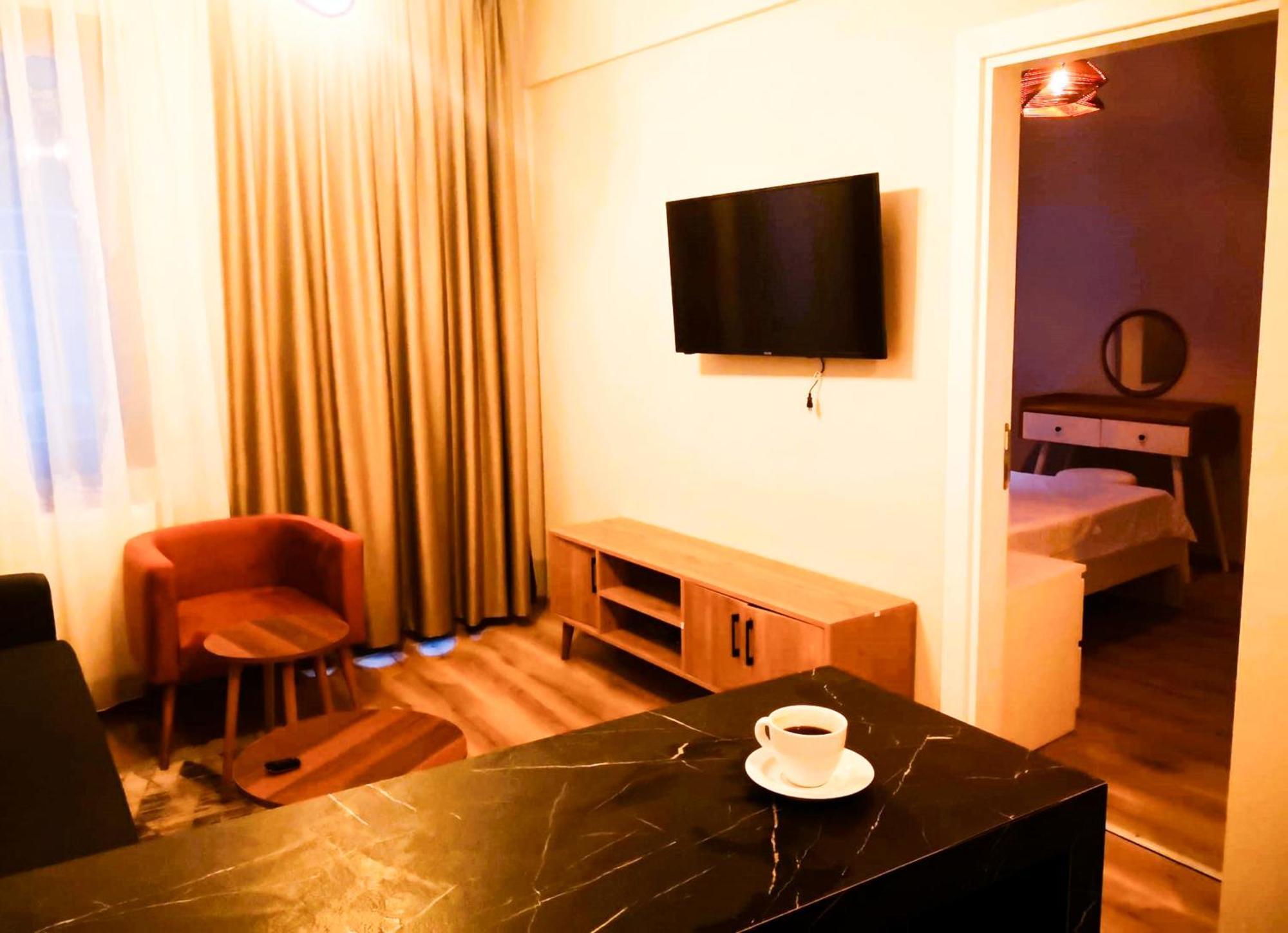 Gafa Garden Hostel & Apartments - Great Location Isztambul Kültér fotó
